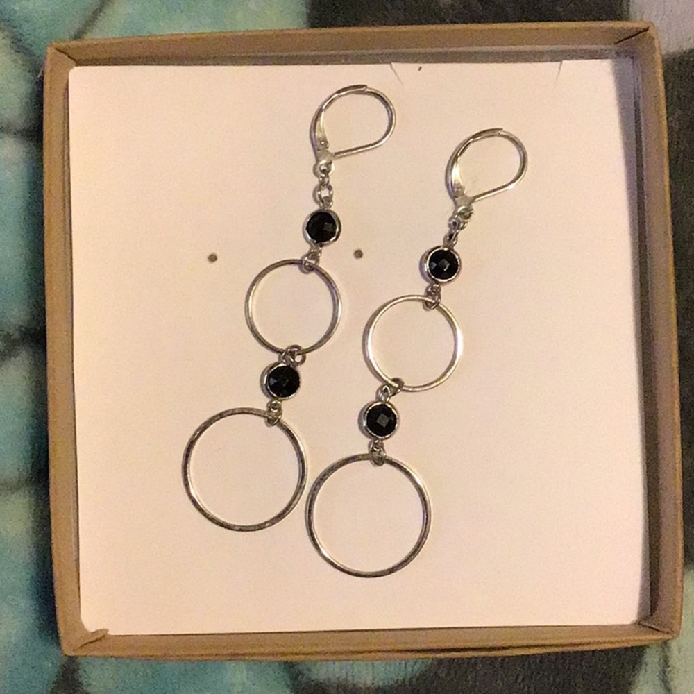 Dangle earrings